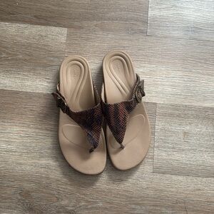 Aetrex Rita Sandals